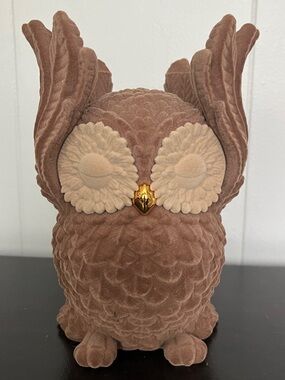 Bath & Body Works FLOCKED Brown OWL PEDESTAL 3-wick Candle Holder 7.25” Velvet
